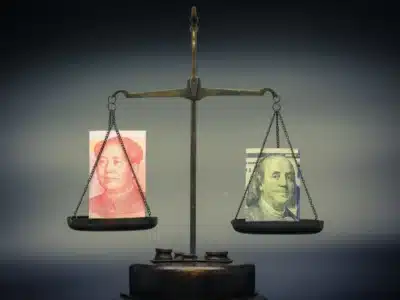 China aumenta reservas cambiais para US$ 3,3387 trilhões em meio à crise do dólar